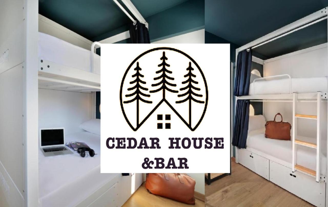 호스텔 Cedar House 3*